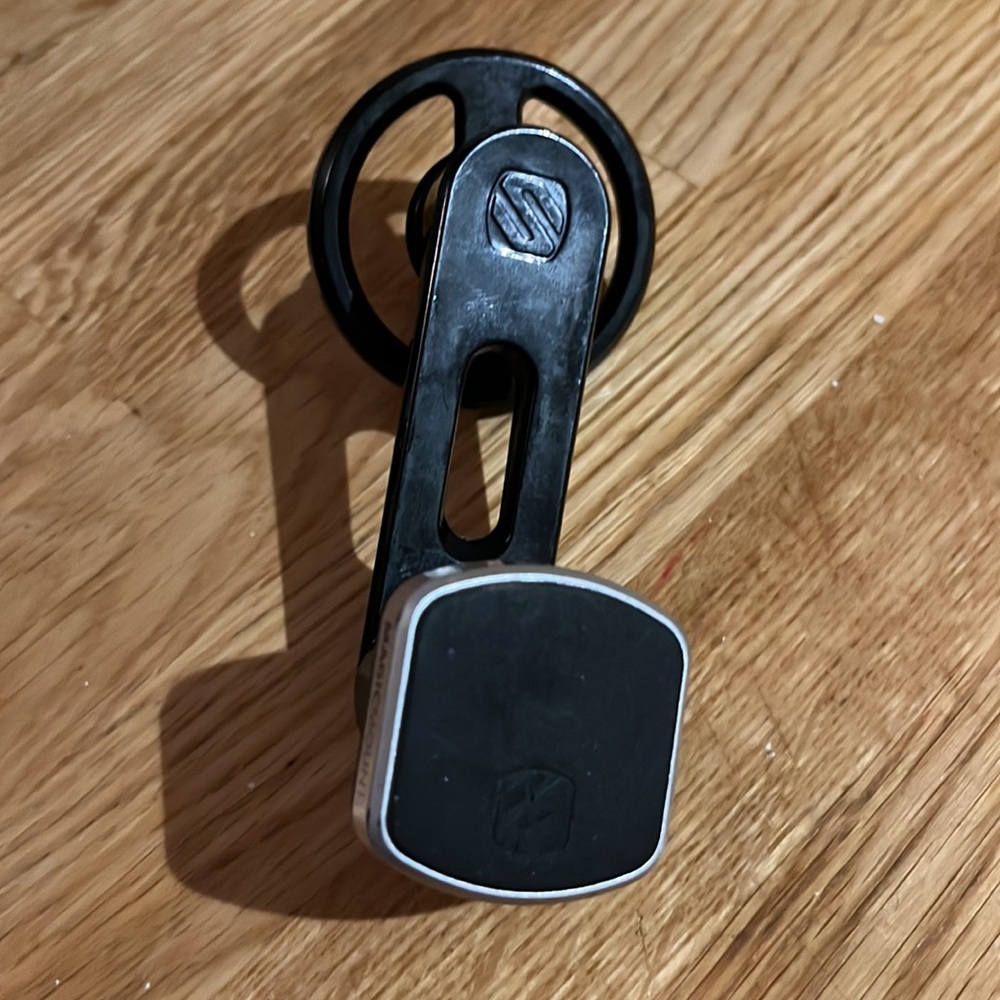 Phone MagicMount
